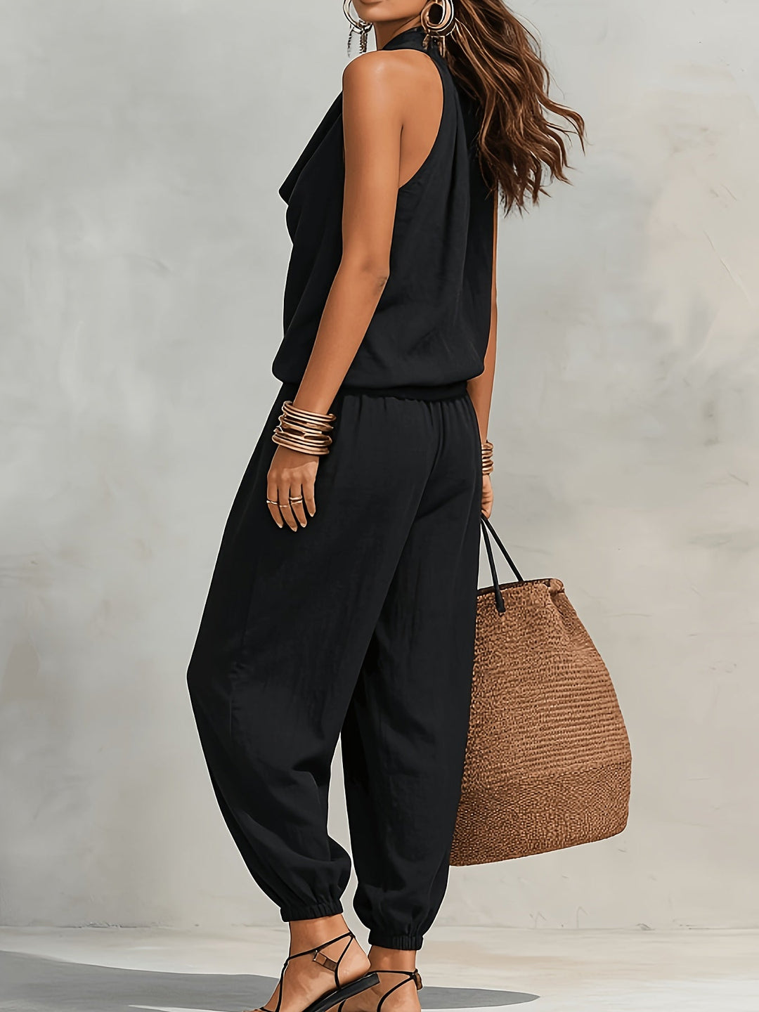 Linda linen set, folded flat lay