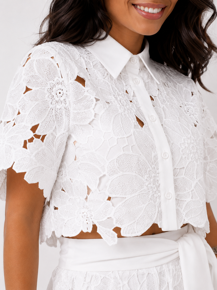 Holly Elegant Lightweight Two-Piece Set