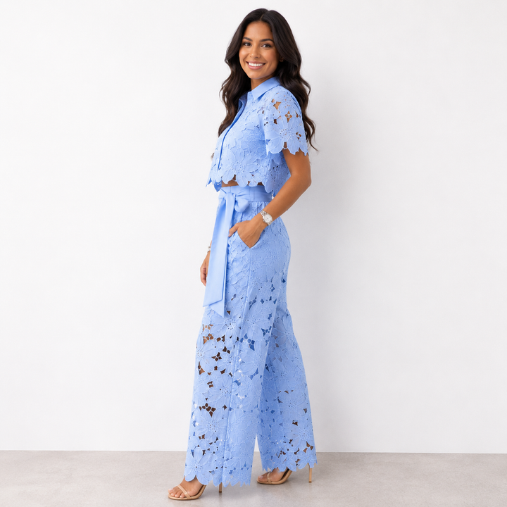 Holly Elegant Lightweight Two-Piece Set