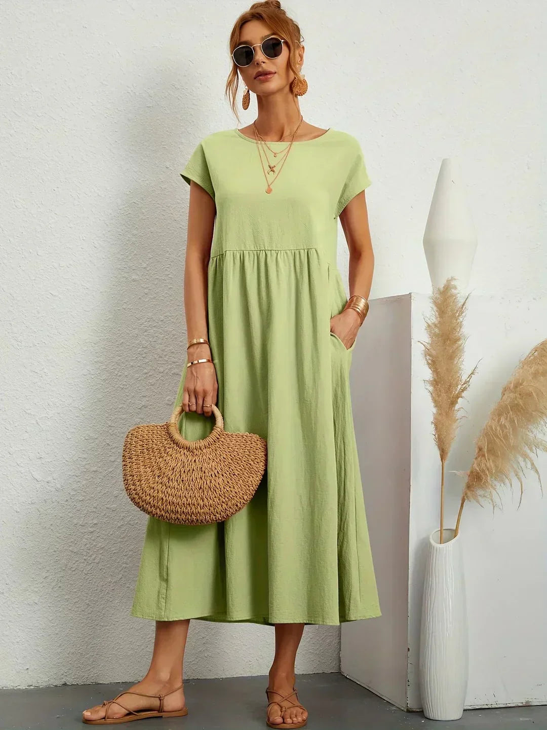 Xenia Classic Pleated Midi Dress