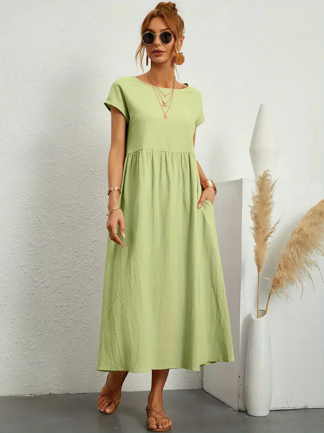 Xenia Classic Pleated Midi Dress