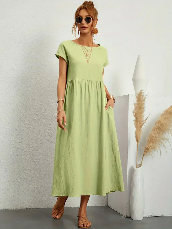 Xenia Classic Pleated Midi Dress