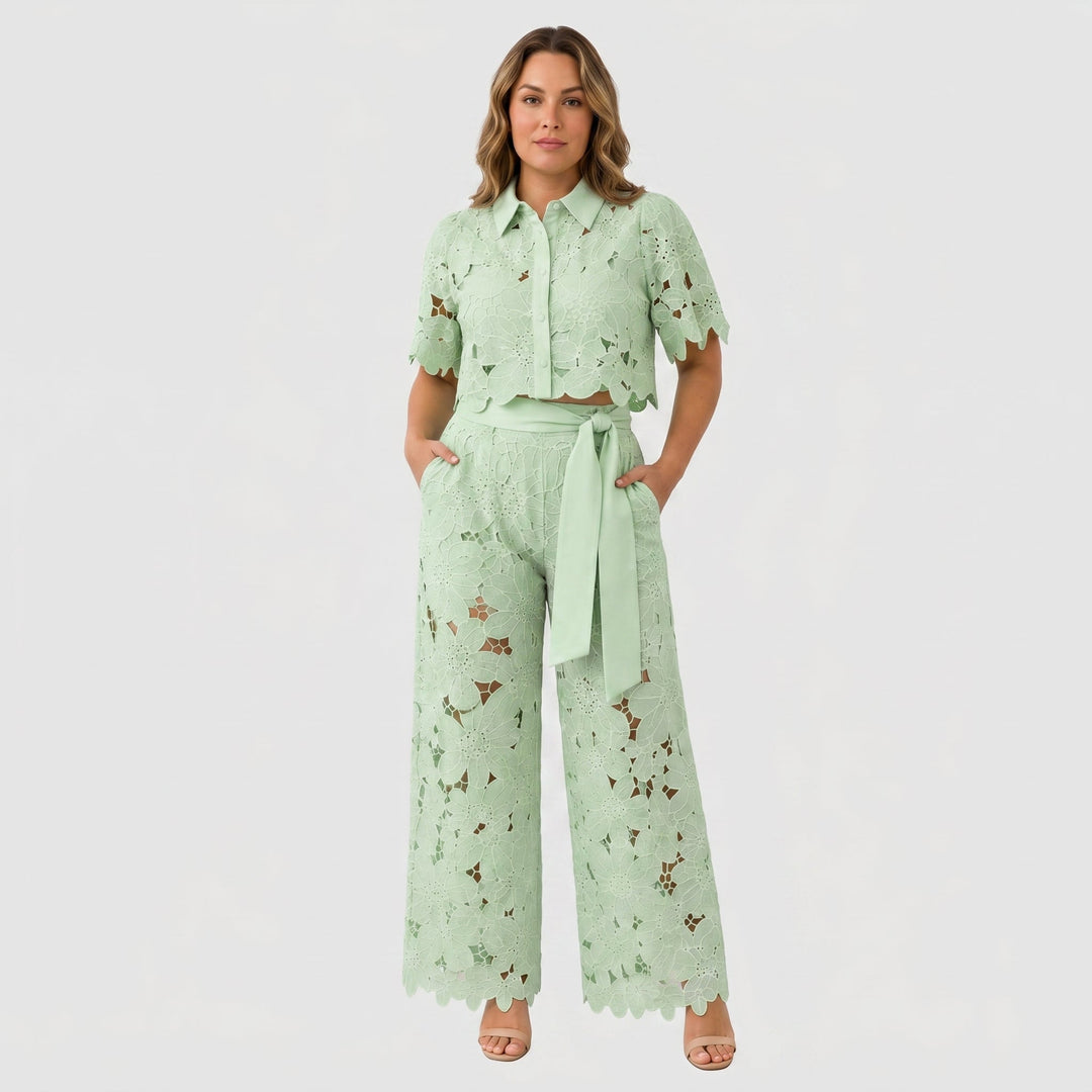 Holly Elegant Lightweight Two-Piece Set