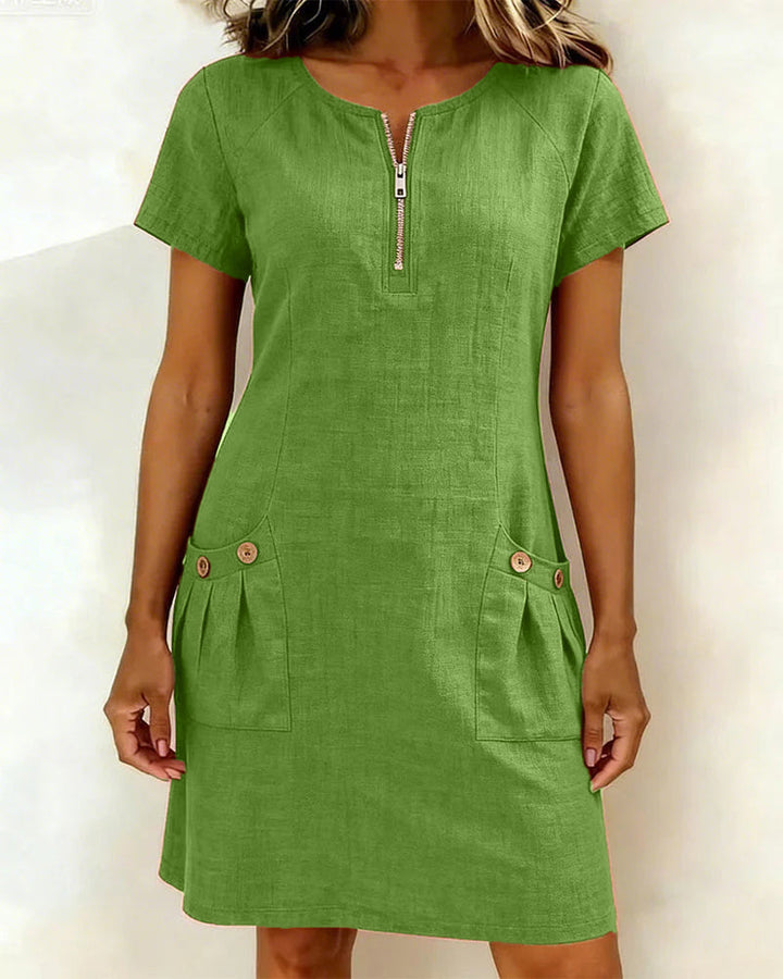 Back view of the Judith dress round neck and zipper closure